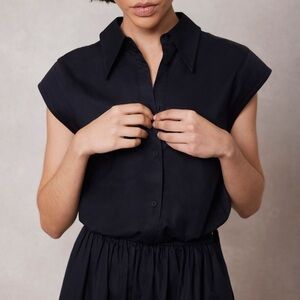 Mint Velvet Navy Cropped Shirt Sleeveless Collared Button Front Cotton M